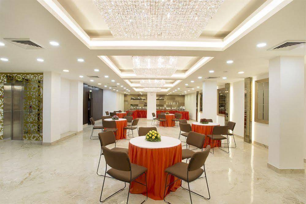 Jasmine Boutique Hotel Jasola New Delhi Bagian luar foto