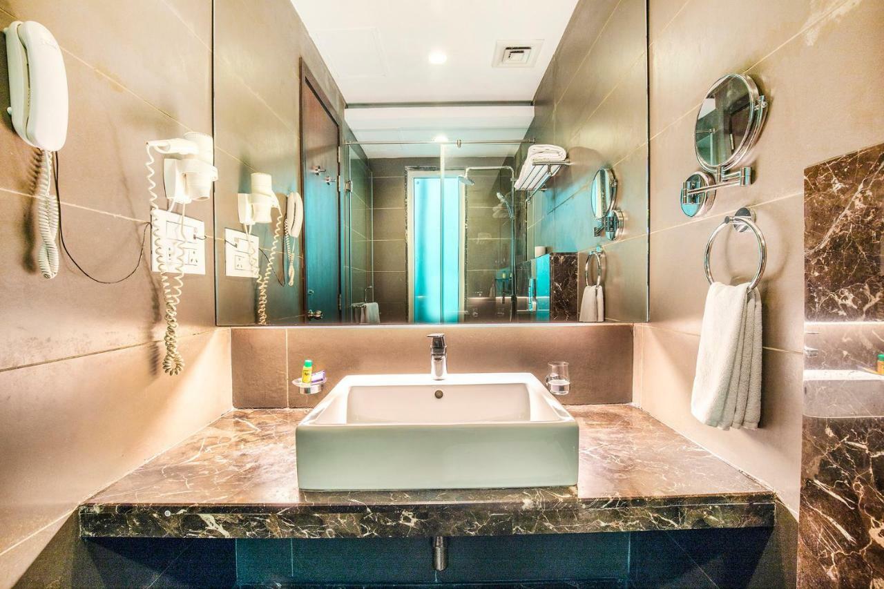 Jasmine Boutique Hotel Jasola New Delhi Bagian luar foto
