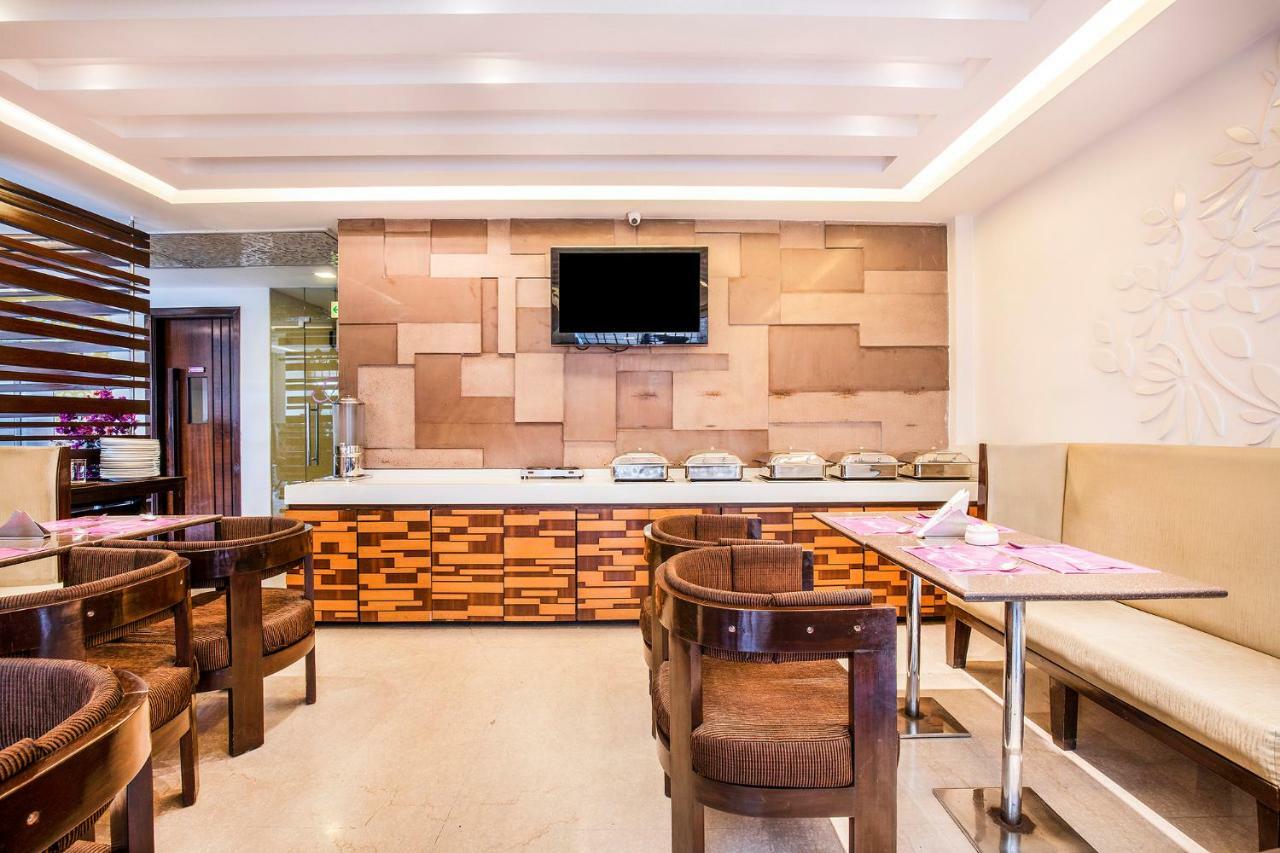 Jasmine Boutique Hotel Jasola New Delhi Bagian luar foto