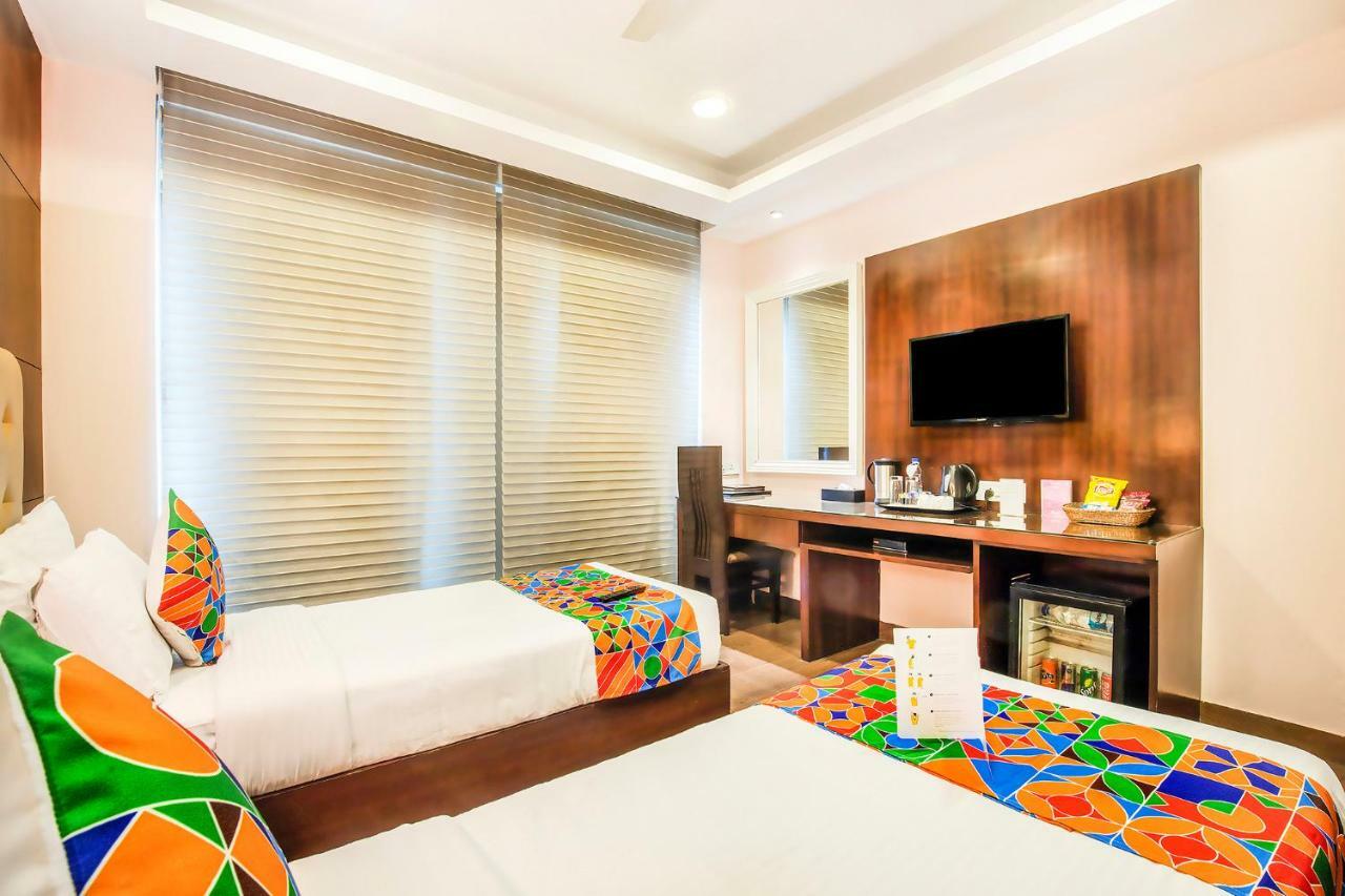 Jasmine Boutique Hotel Jasola New Delhi Bagian luar foto